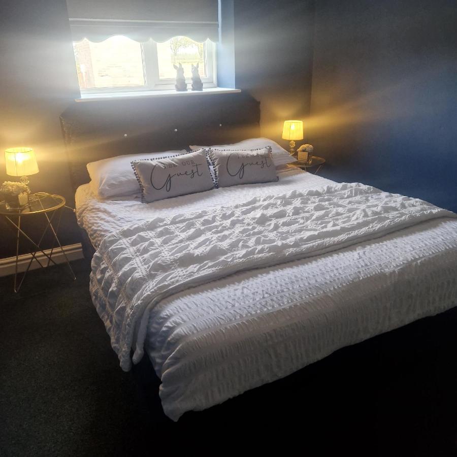 הייל Lenox Bed And Breakfast מראה חיצוני תמונה